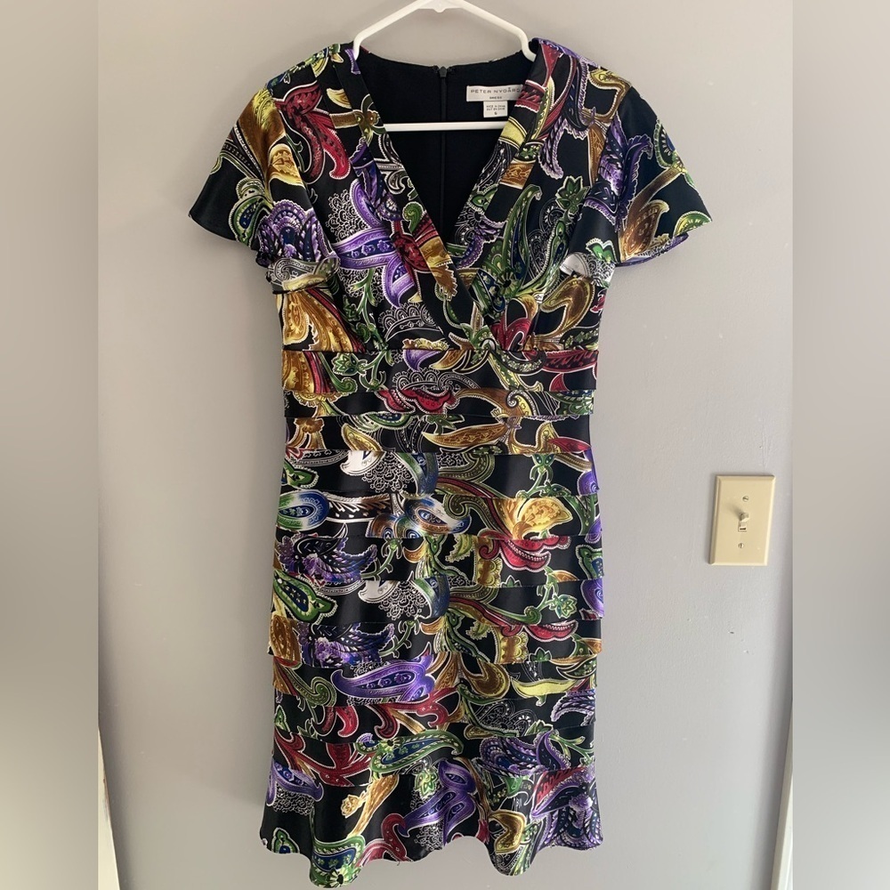 Peter Nygard Womens Tiered Dress 6 Multi Colored Short Sleeve Paisley Raw Hem